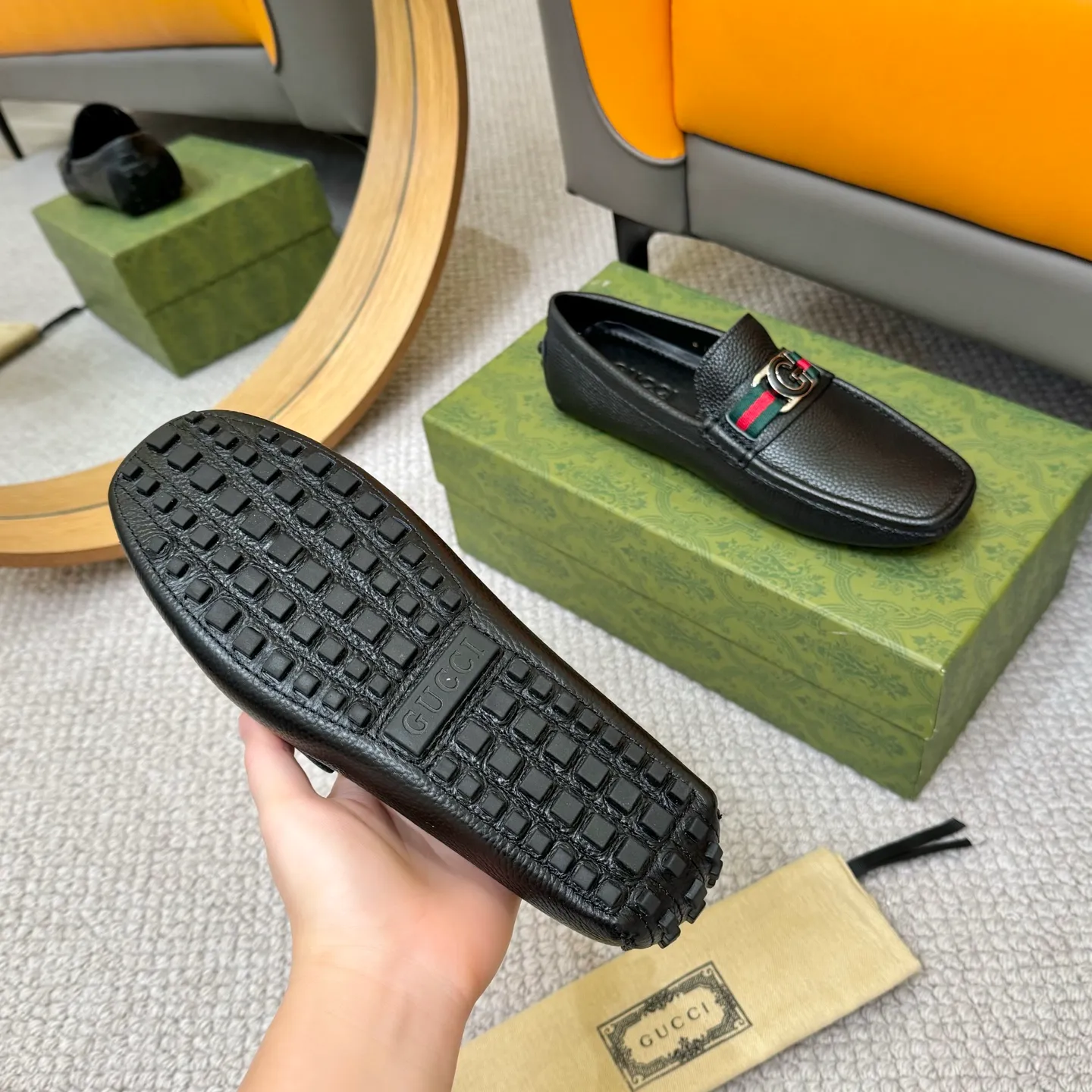 Men's shoes 💰420 (Yangli) Gucci* - the top version of Gucci classic beanie shoes! It is made of imported original cowhide and has a comfortable first layer of sheepskin lining! Original wear-resistant rubber outsole! High quality products! Size 38-46, with shoe dial, cloth bag, card